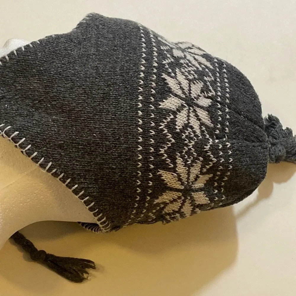 Hat please see